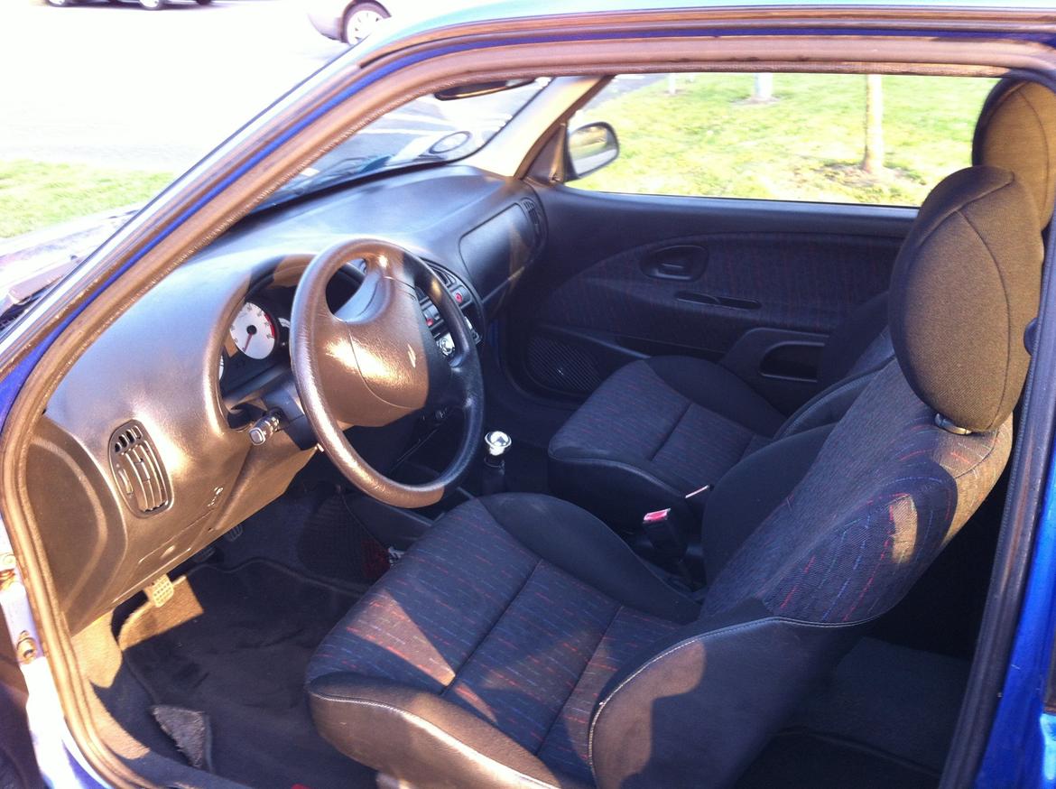 Citroën saxo solgt billede 4