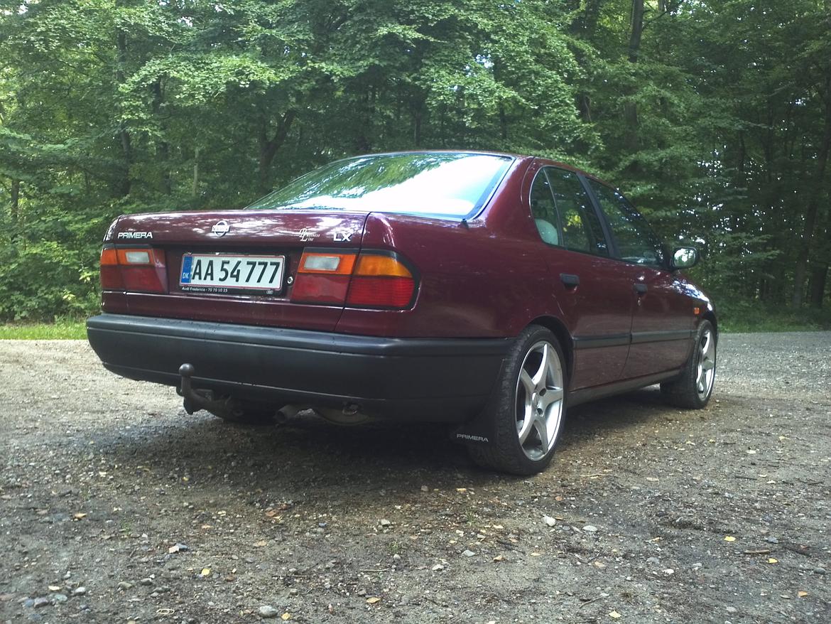 Nissan primera 1,6 E billede 5