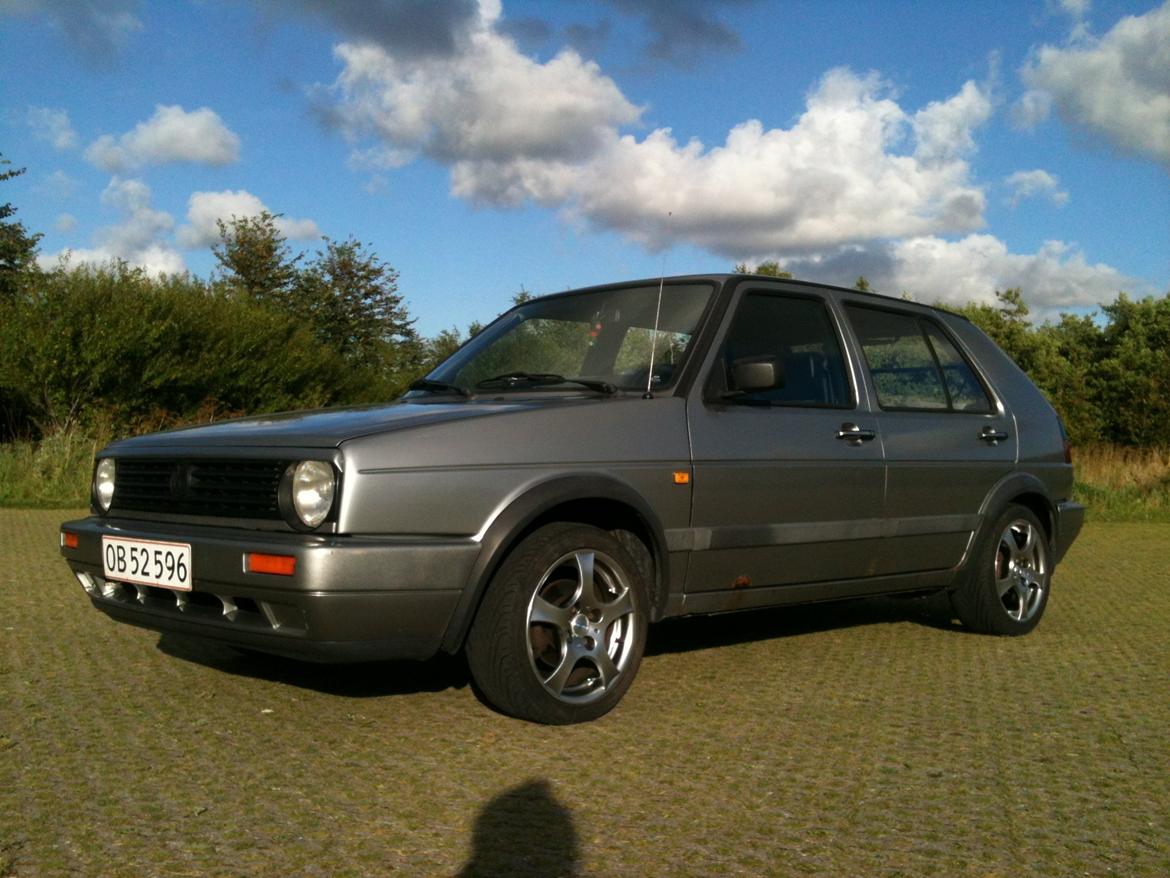 VW Golf 2 1.8 CL 90HK 5 dørs (DØD) billede 4