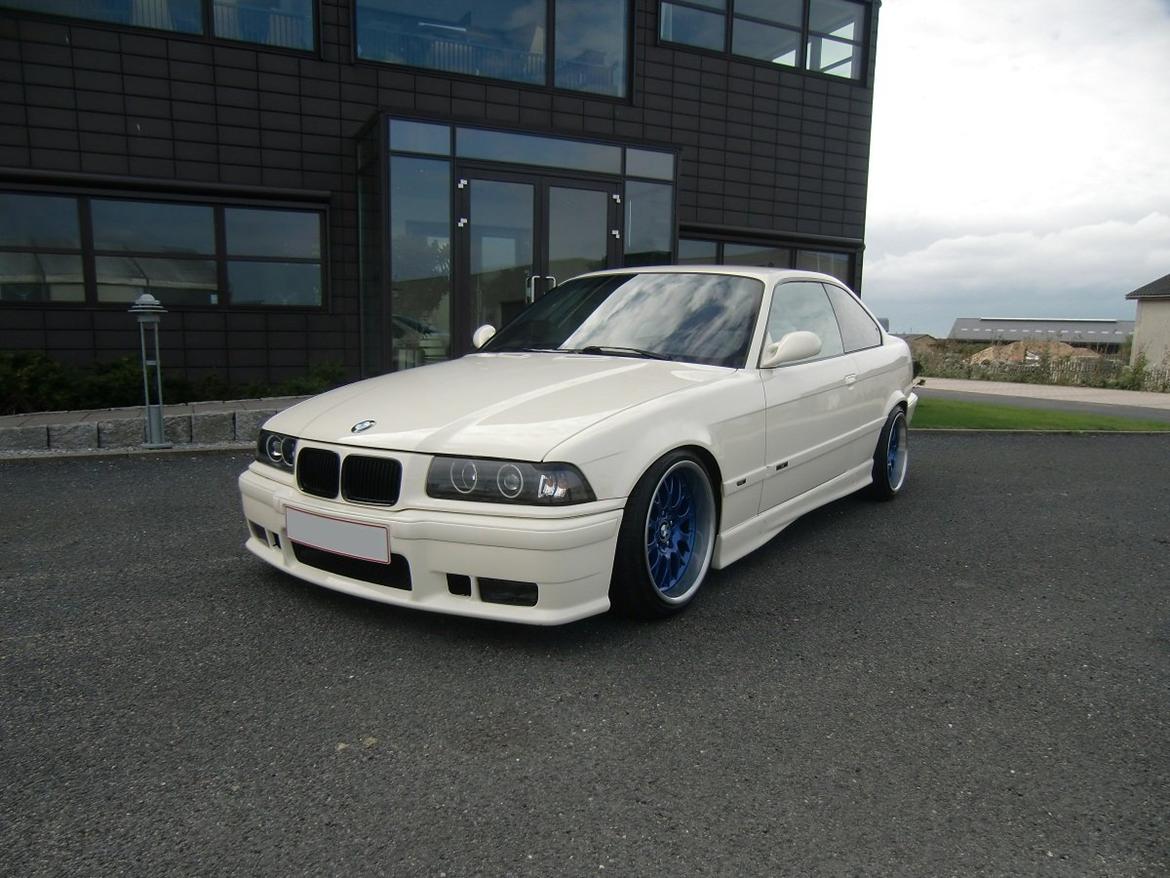 BMW E36 325i Coupe billede 1