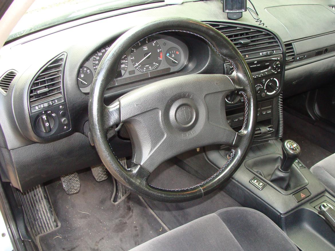 BMW E36 325i "Solgt" billede 10