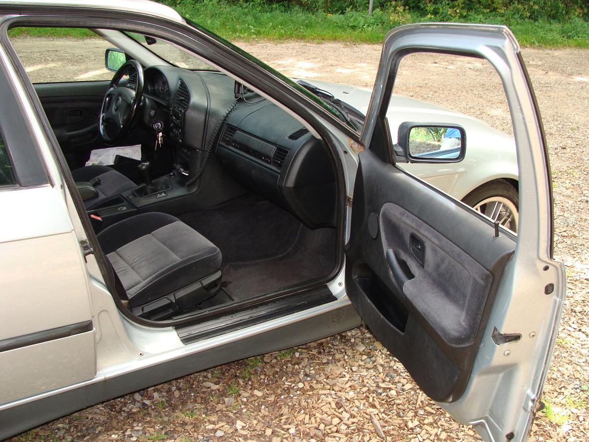 BMW E36 325i "Solgt" billede 13