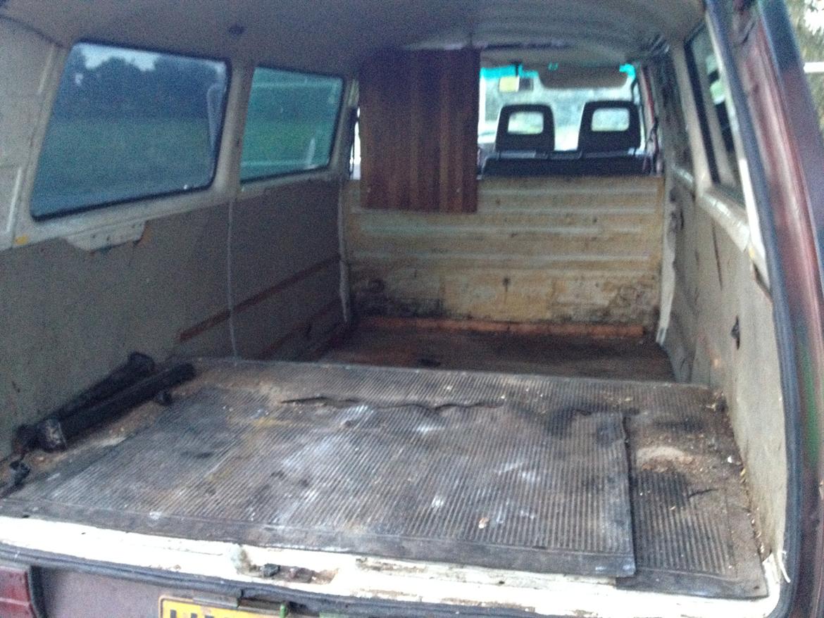 VW Transporter T3 1,6TD (HIPPIE-BUS) billede 12