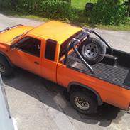 Nissan King Cab 2,4i (Tidl. Bil)