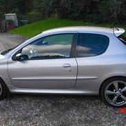 Peugeot 206 1,6 S16