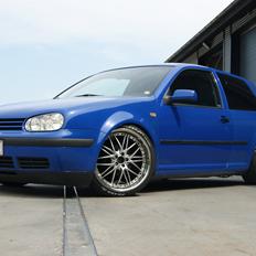 VW Golf 4