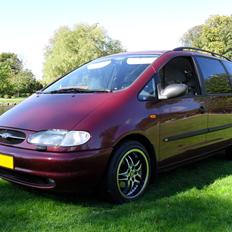 Ford galaxy 2,3 16v aut van (rødhætte)