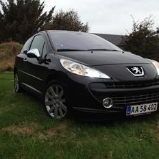Peugeot 207 HDI GT