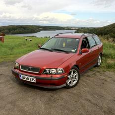 Volvo V40 2.0 Turbo