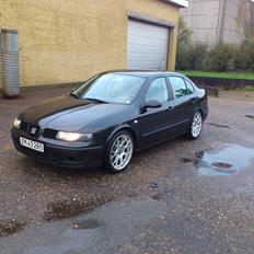 Seat Toledo 1,8T 20v Signo