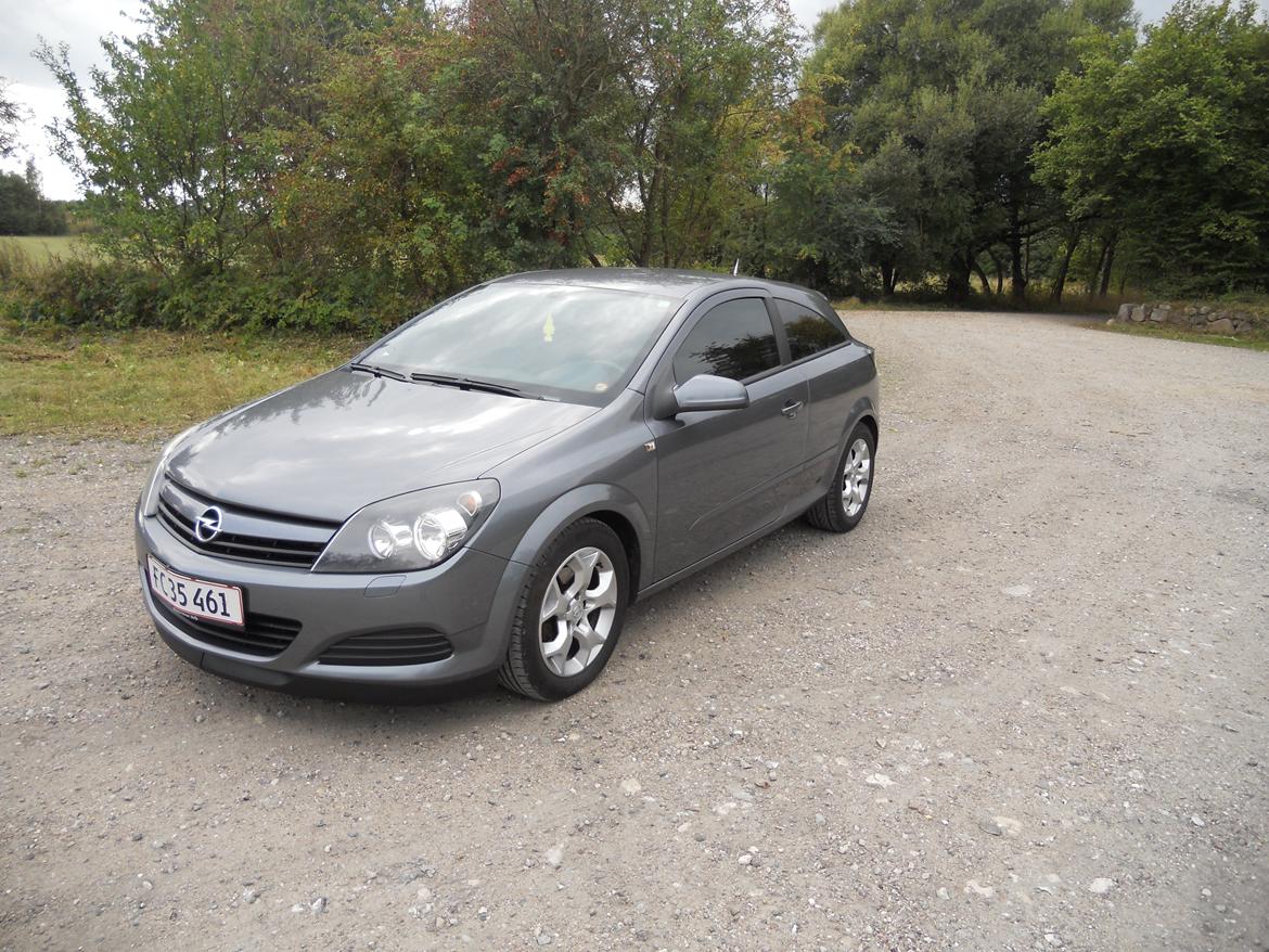 Opel Astra GTC billede 3