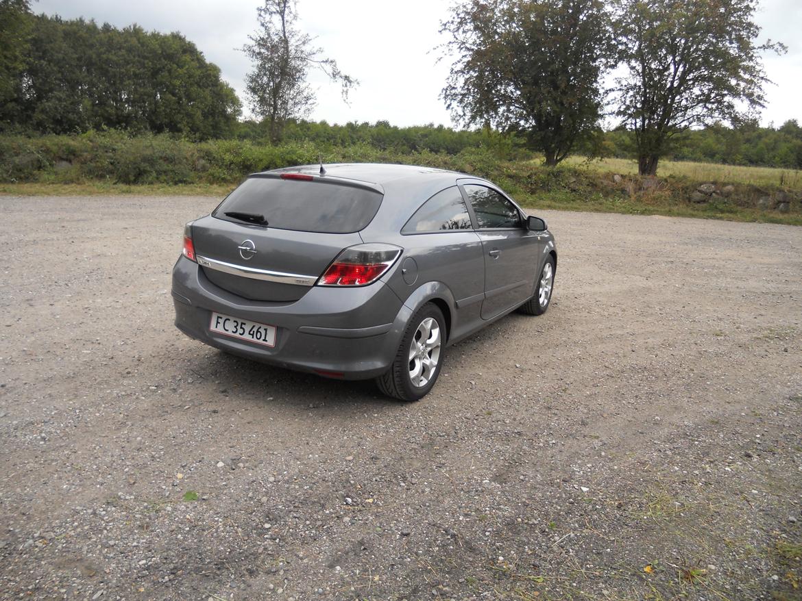 Opel Astra GTC billede 10