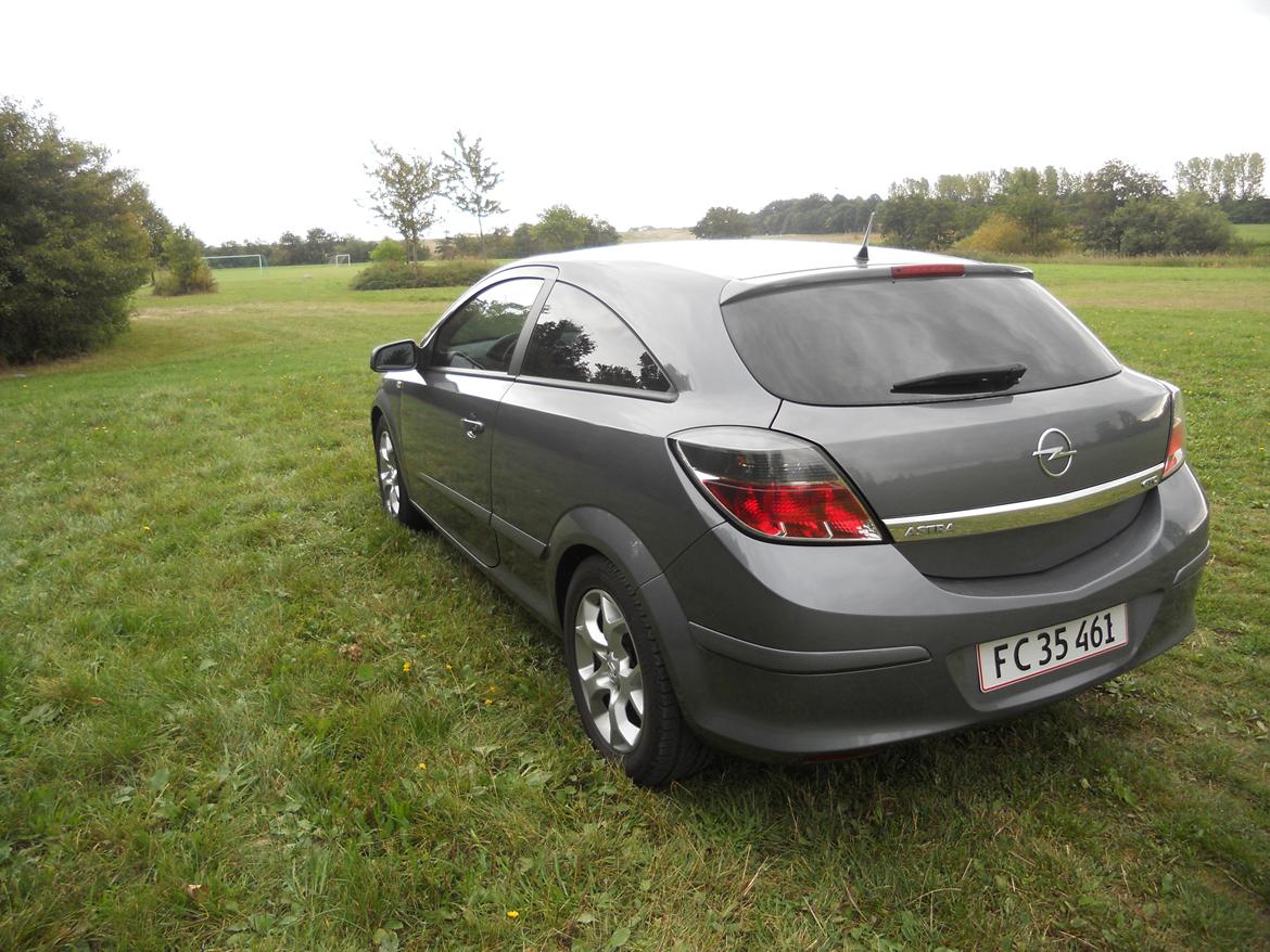Opel Astra GTC billede 8