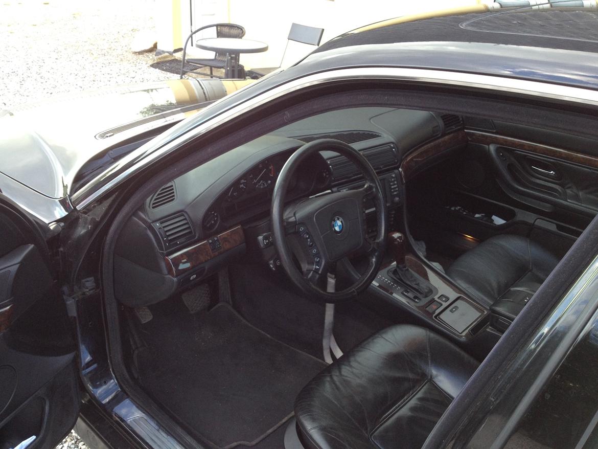 BMW 750 billede 3