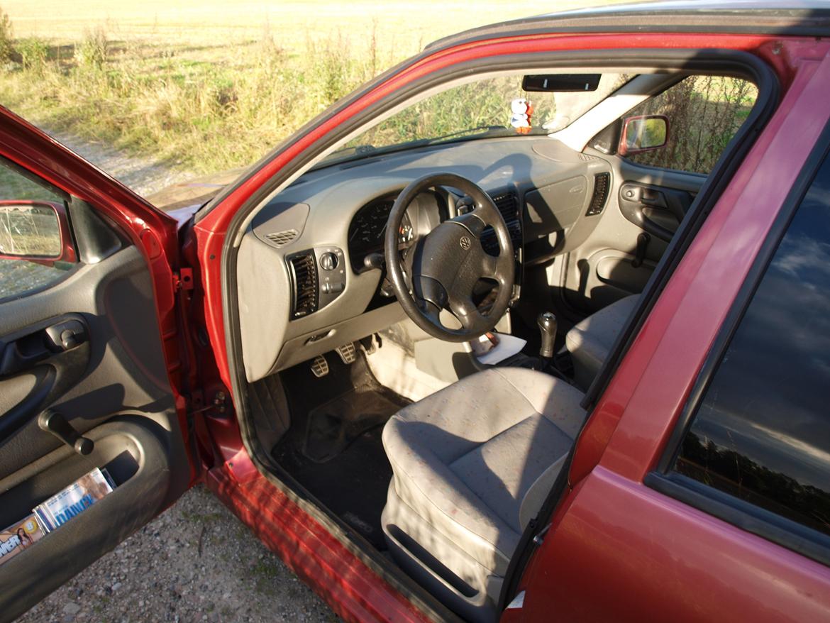 VW Polo 6n 8v (SOLGT) billede 16