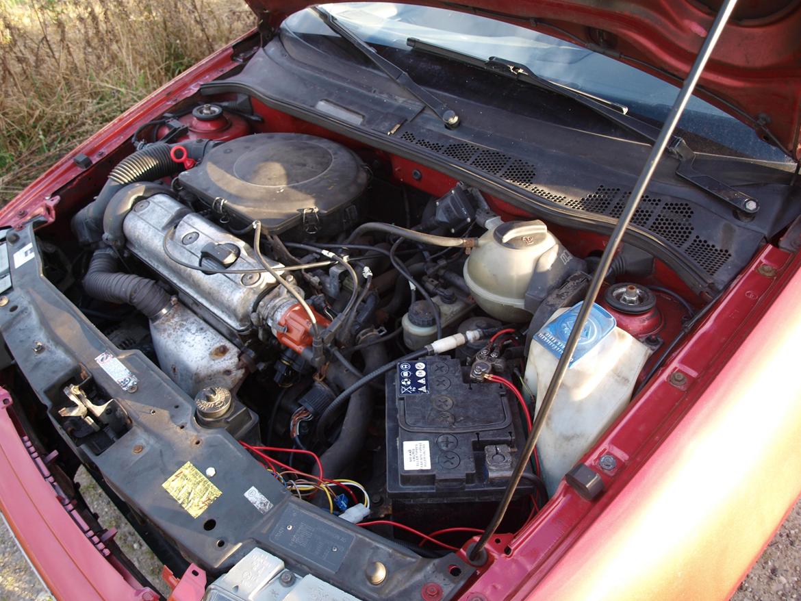 VW Polo 6n 8v (SOLGT) billede 17