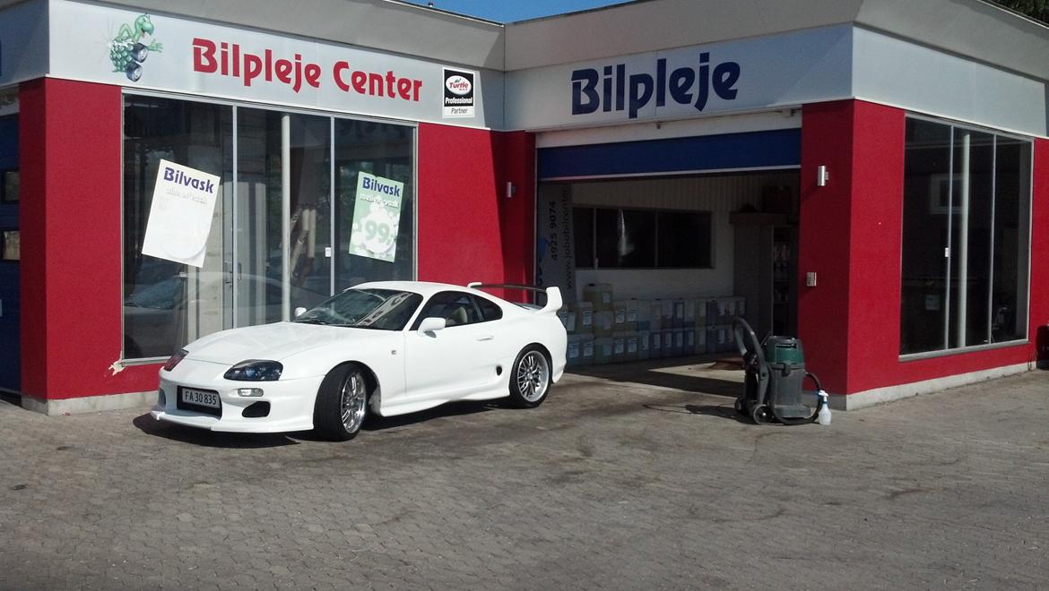 Toyota Supra MKIV billede 3