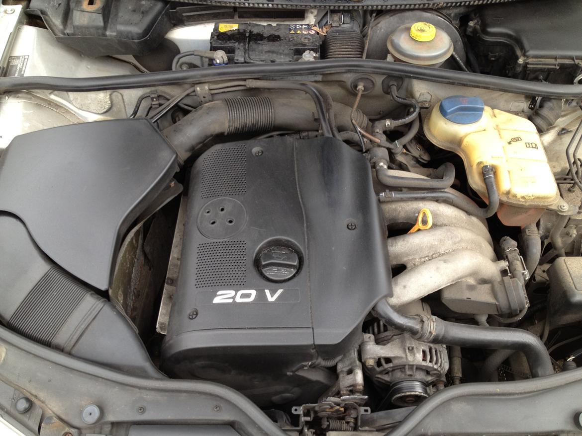 VW Passat 3B 1,8 20v "SOLGT" billede 9