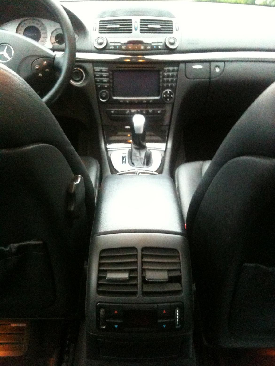 Mercedes Benz E320 CDI Avangarde ( Solgt ) billede 4