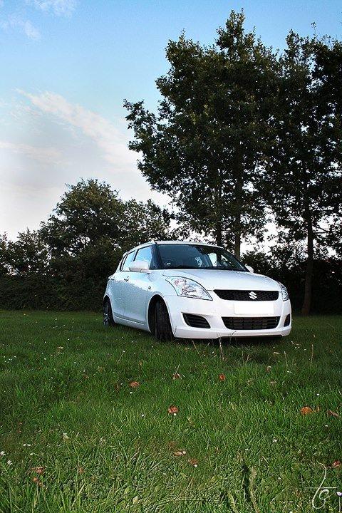 Suzuki Swift - SOLGT billede 4