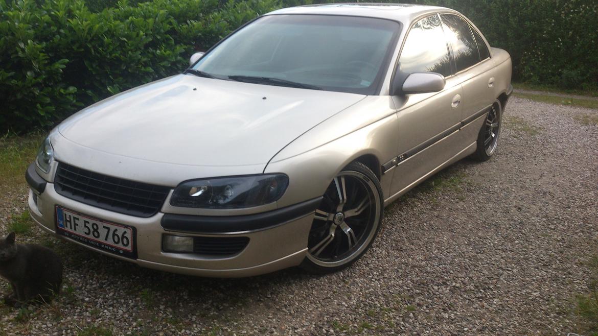 Opel Omega B 2,0 16V CD billede 2