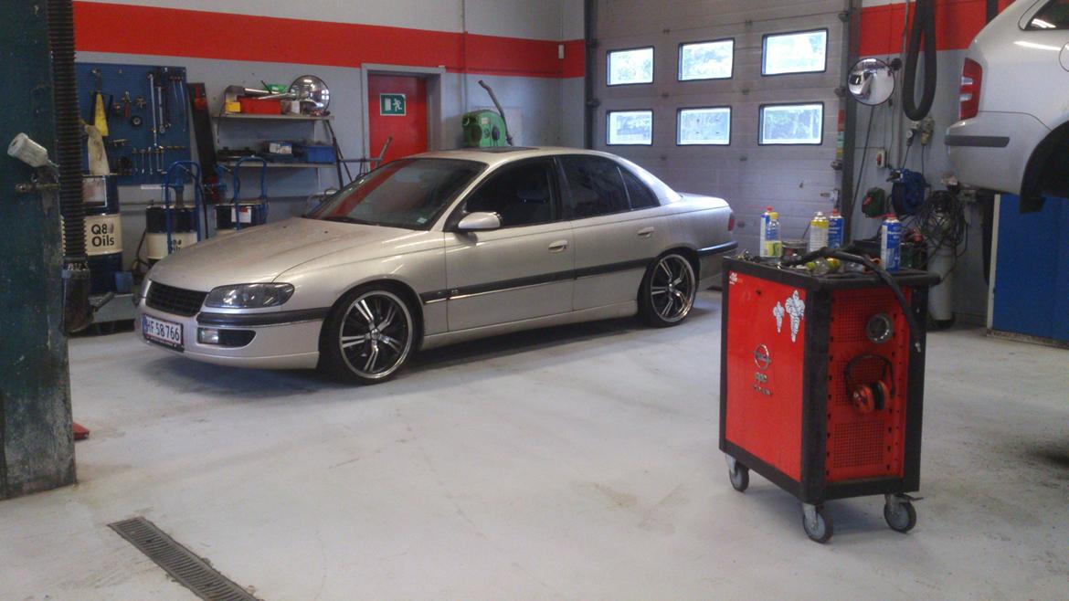 Opel Omega B 2,0 16V CD billede 13