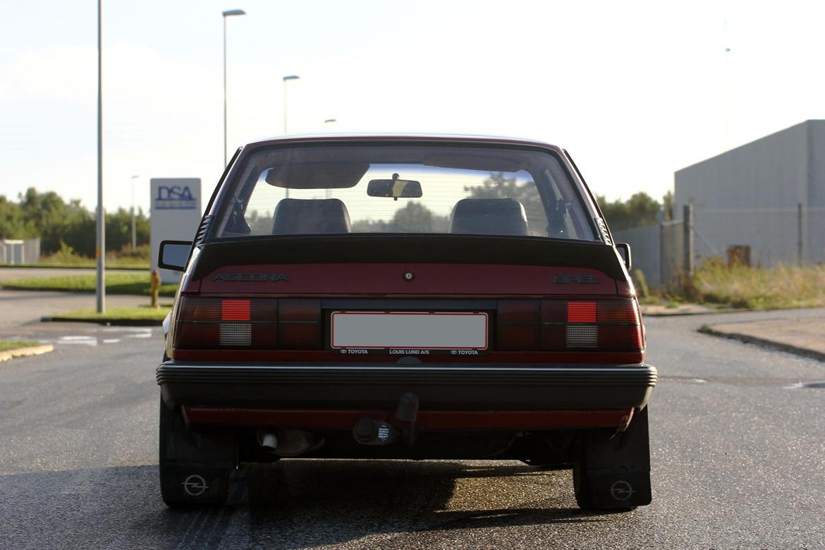 Opel Ascona C 1,3 LS billede 10