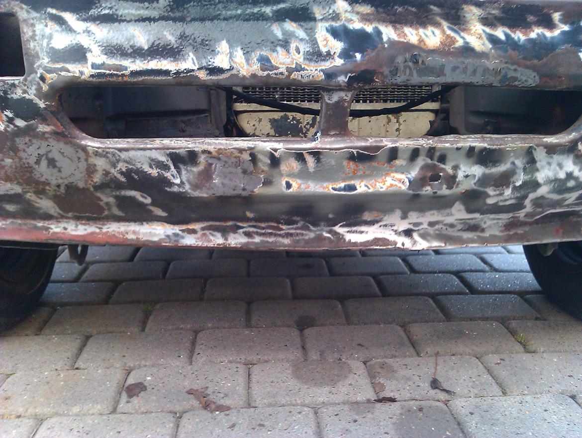 Opel kadett c - slebet ned og klar til at få lavet rust billede 6