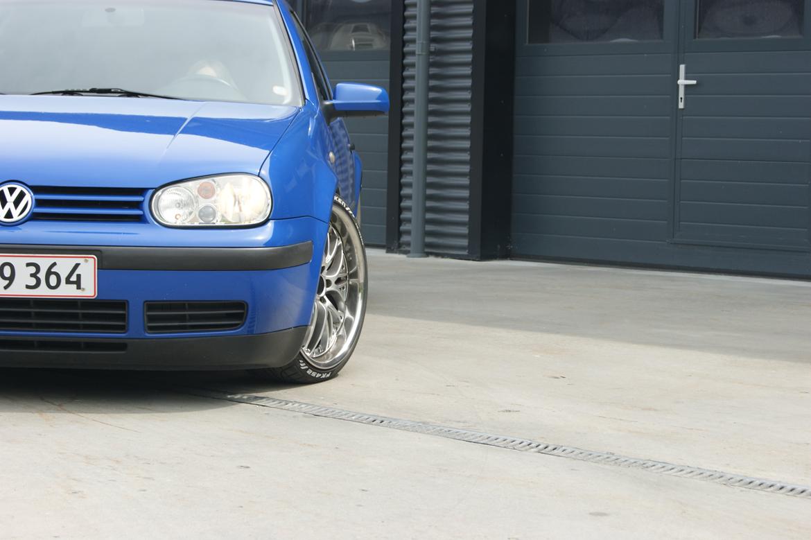 VW Golf 4 billede 4