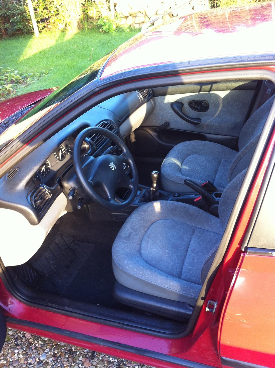 Peugeot 406 billede 9