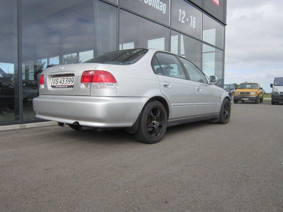 Honda Civic 1,6 VTi billede 2