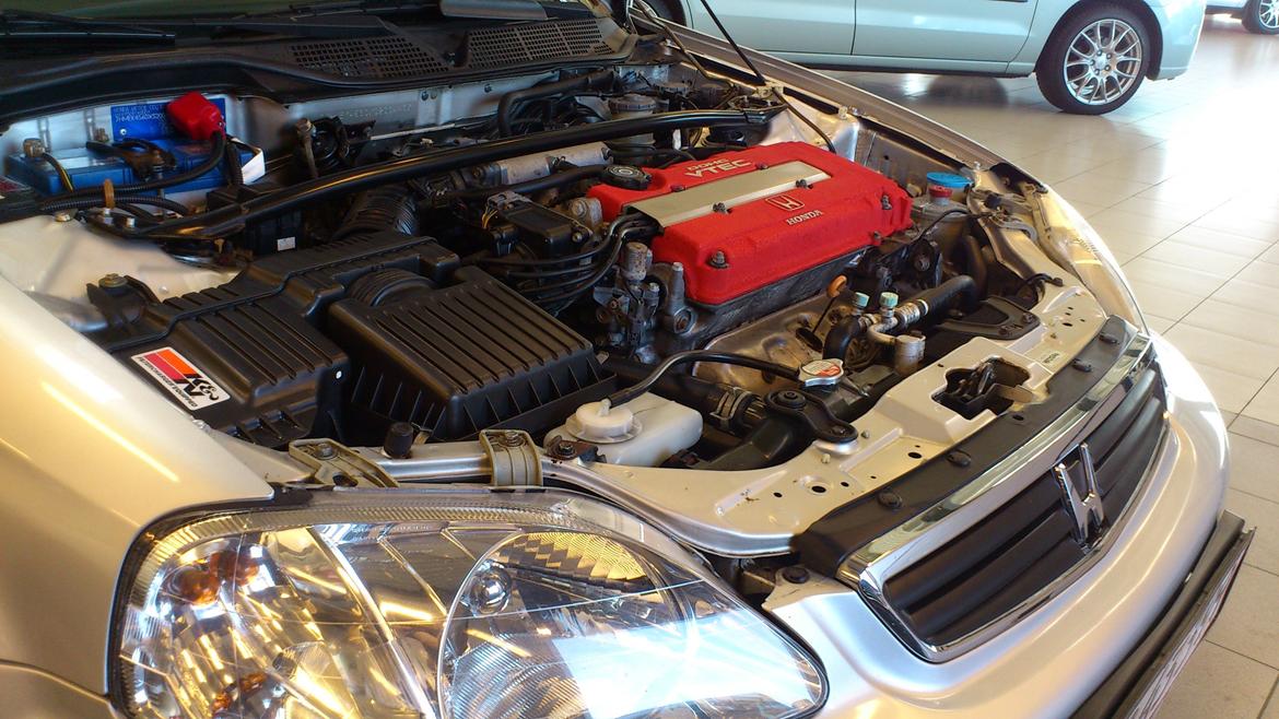 Honda Civic 1,6 VTi billede 13