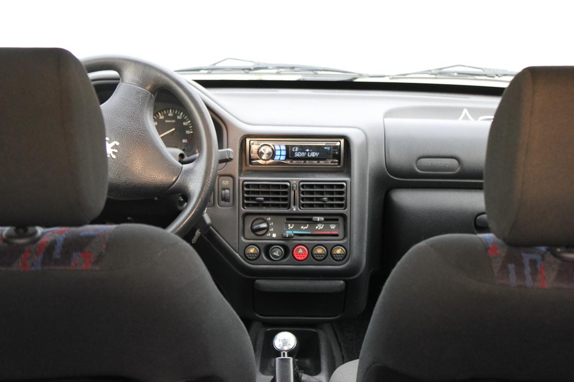 Peugeot 106 GTI billede 8