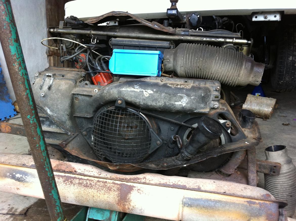 VW t2 camper - den gamle trætte type 4 2.0 motor billede 6