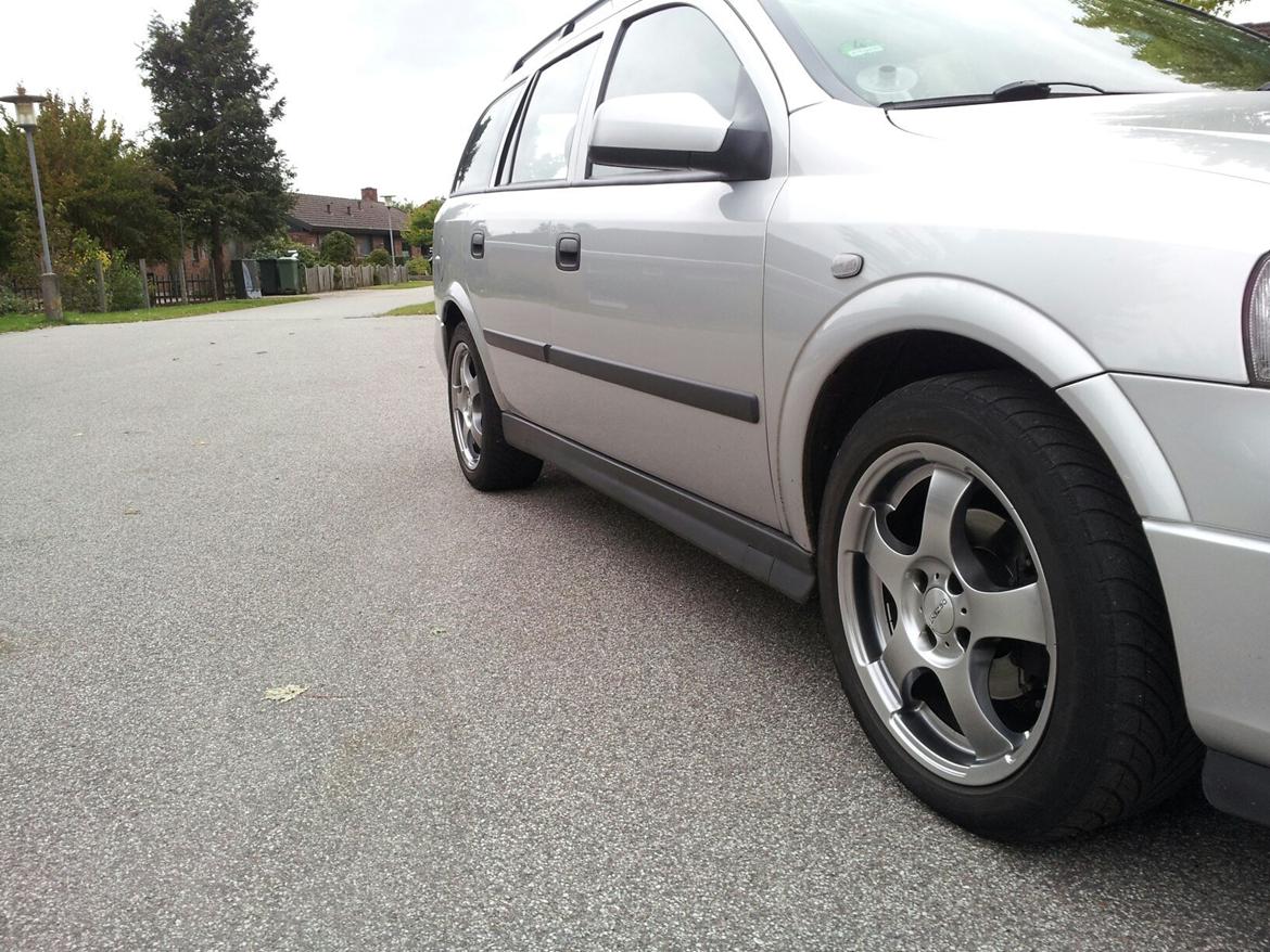 Opel Astra Stc Classic 1.7 CDTI TOTAL SKADET billede 2