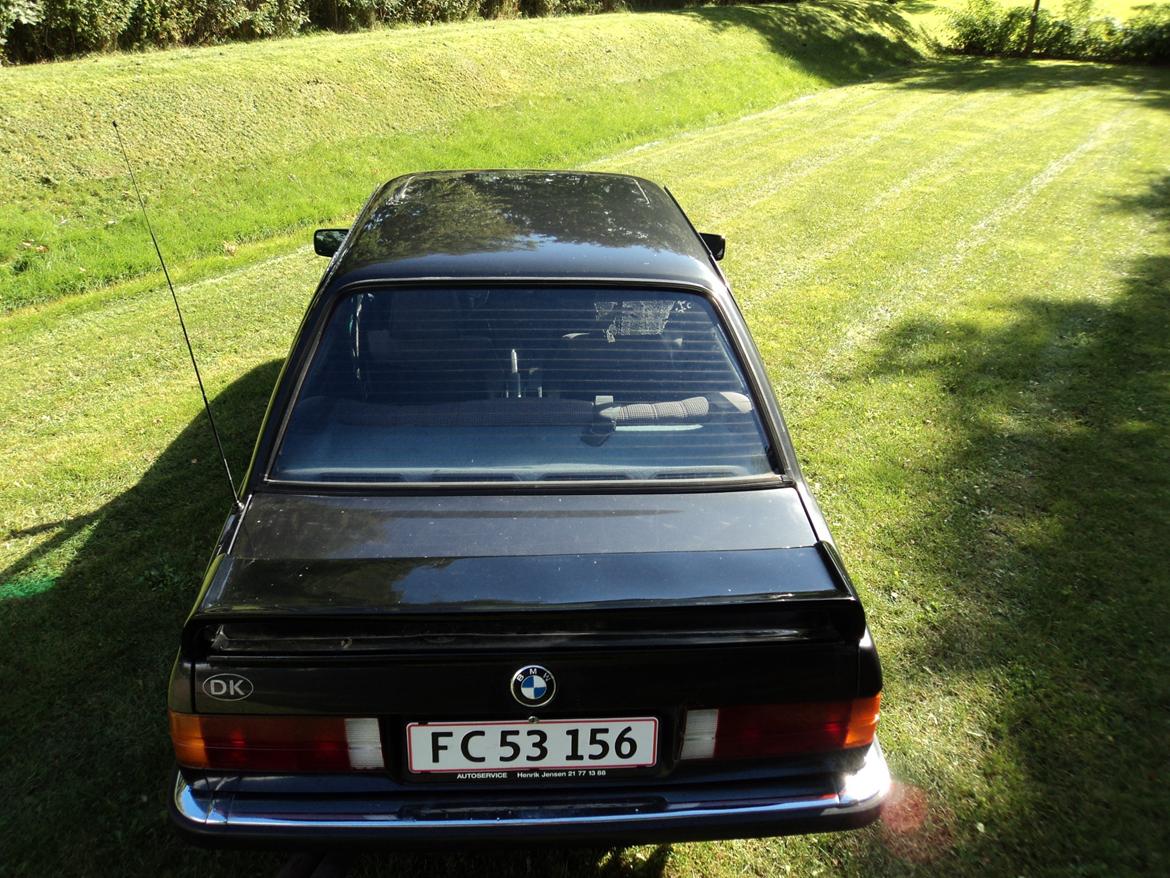 BMW E30 325i billede 7