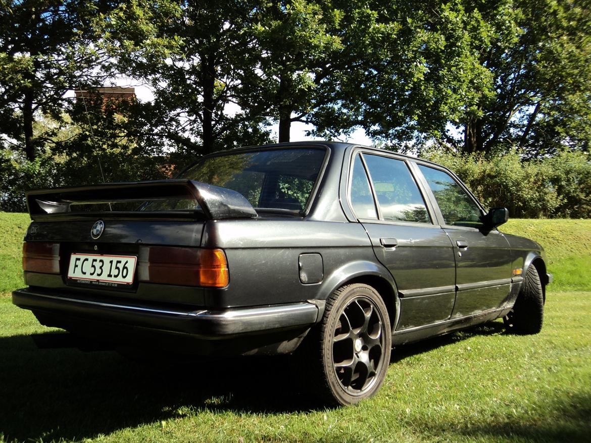 BMW E30 325i billede 18