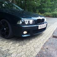 BMW e39 523i - M5