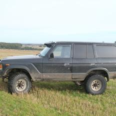 Toyota Land Cruiser HJ60