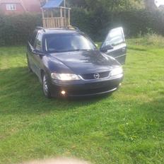 Opel Vectra B ST.CAR