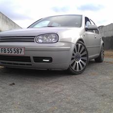 VW Golf 4