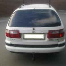 Toyota Carina E