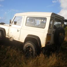 Land Rover 90" - V8 - ## SOLGT ##...