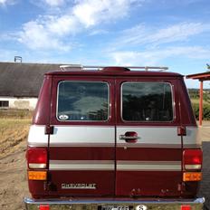 Chevrolet Van G20