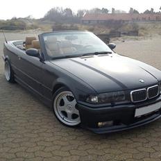 BMW E36 325i Cabriolet *Solgt*