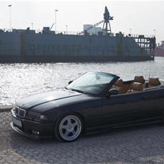BMW E36 325i Cabriolet *Solgt*