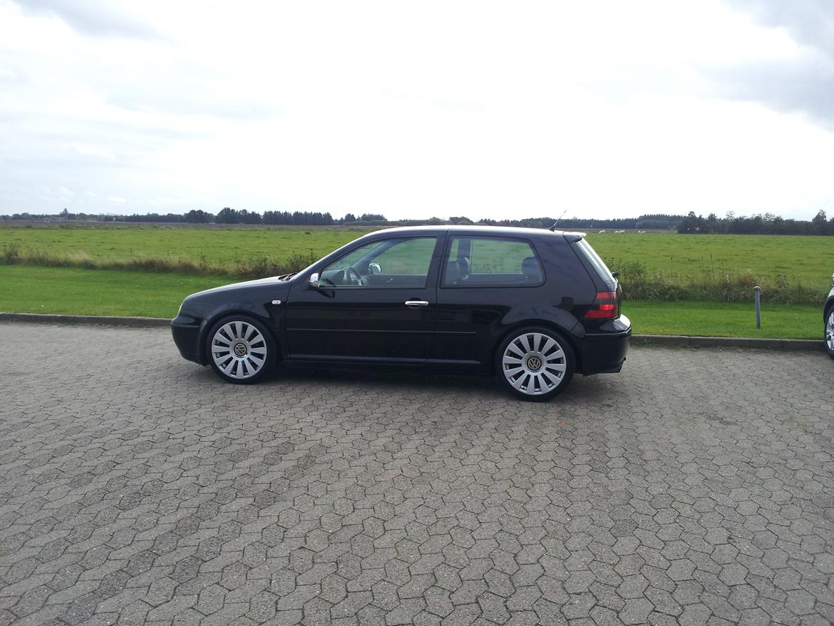 VW Golf IV -  SOLGT billede 1