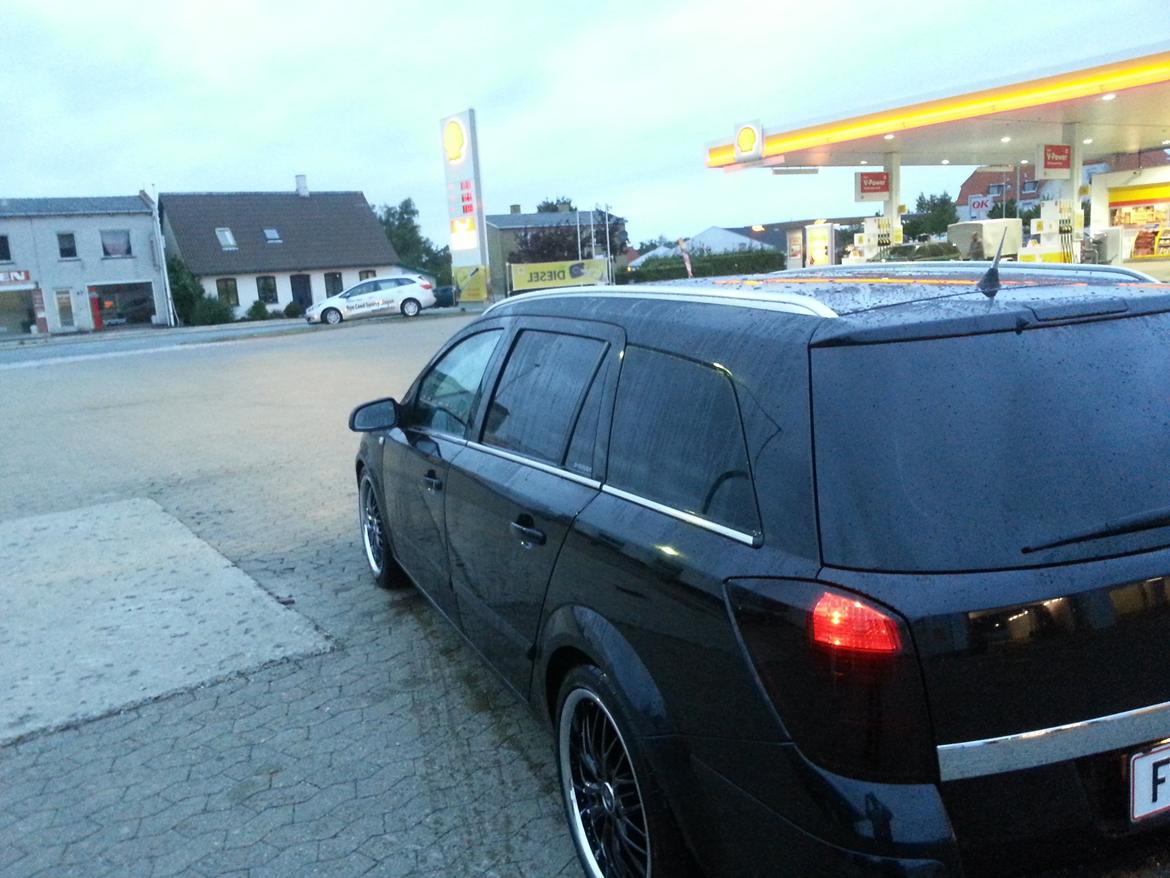 Opel Astra h wagon enjoy billede 3