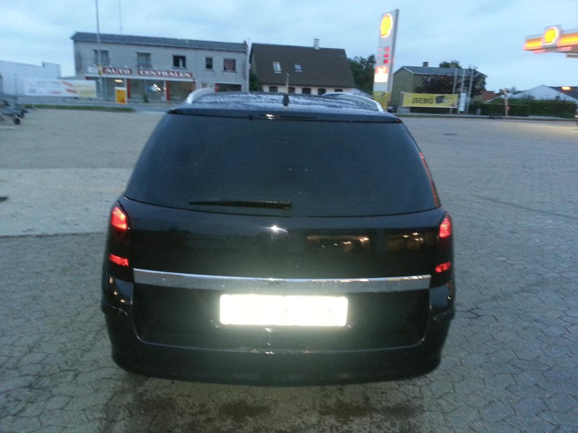 Opel Astra h wagon enjoy billede 5
