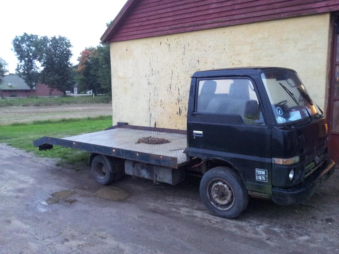 Nissan Cabstar F22 billede 1